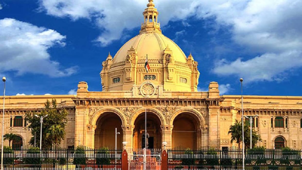 UP: 15 Joint Secretaries of Secretariat Service transferred, know who got posted where