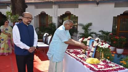 Vice President on Chhattisgarh tour Pays tribute to Bharat Ratna Bhupen Hazarika will participate in many pro