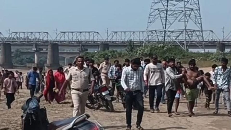 Three friends went to bathe in the Hasdeo River one drowned in Korba