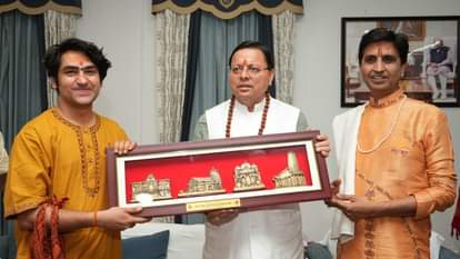 Uttarakhand Silver Jubilee Prominent saints of country meet CM Dhami Dhirendra Shastri and Jaya Kishori also r