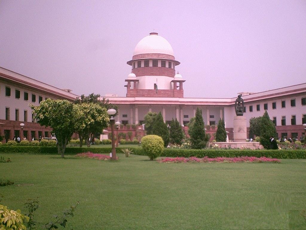Indore: The court issued a notice to the state government on the petition of a student who was expelled from s