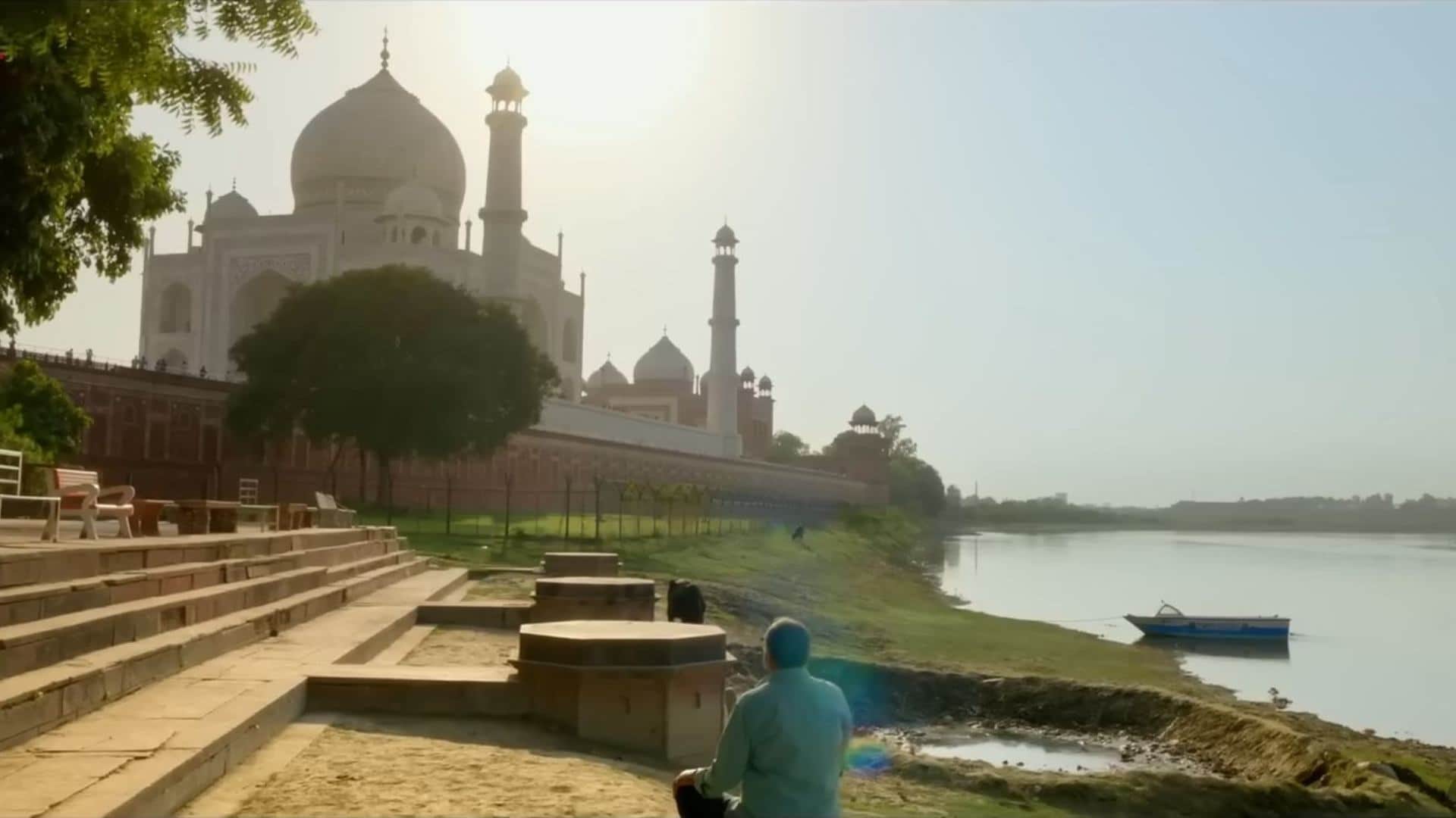 The taj story box office collection day 10 know Paresh Rawal film total earning