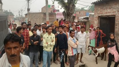 Father kills teenage girl after finding her talking on phone accused father arrested In Shahjahanpur