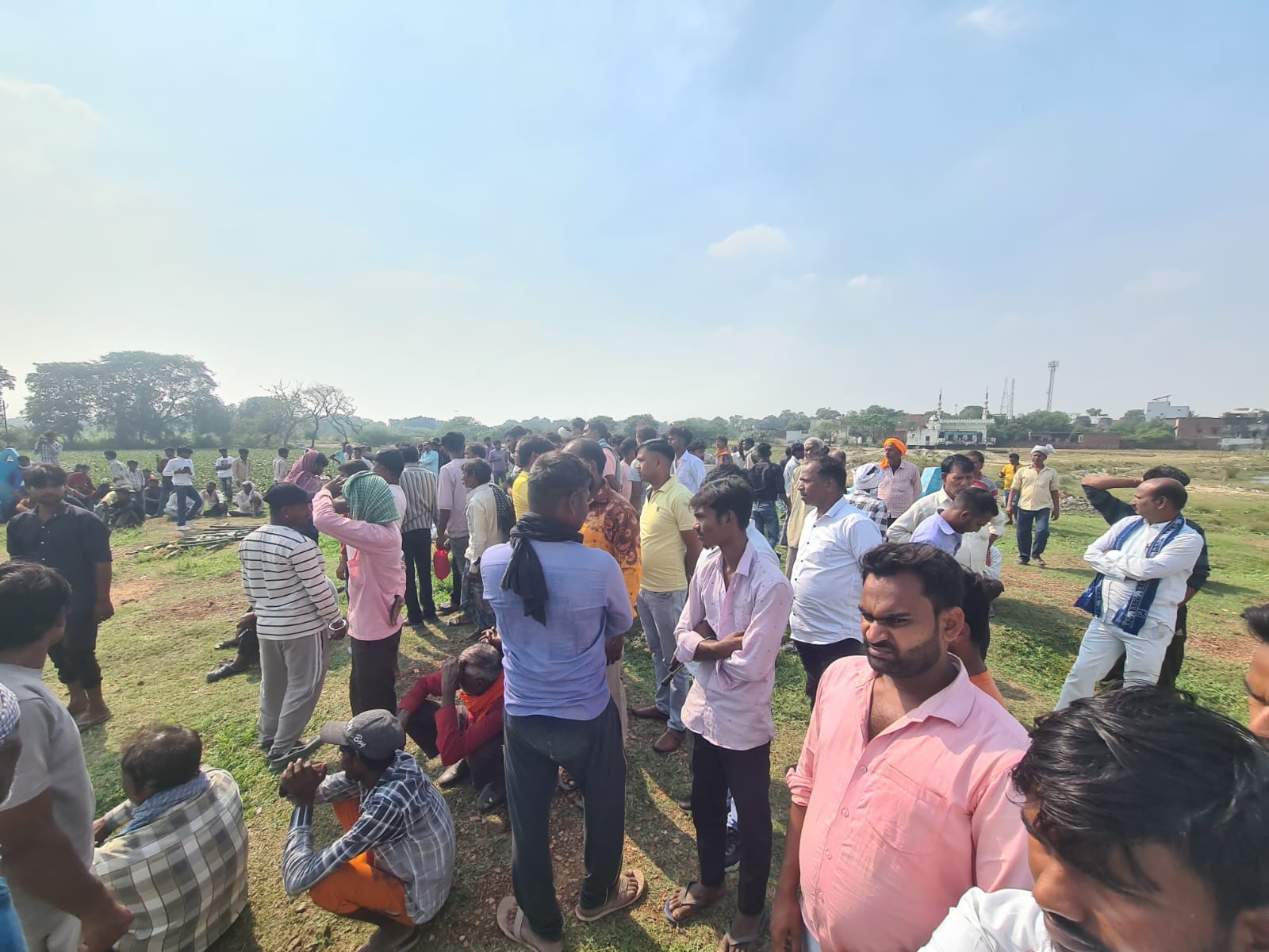 Amethi: Husband and wife's funeral pyre was raised together, eyes became moist.