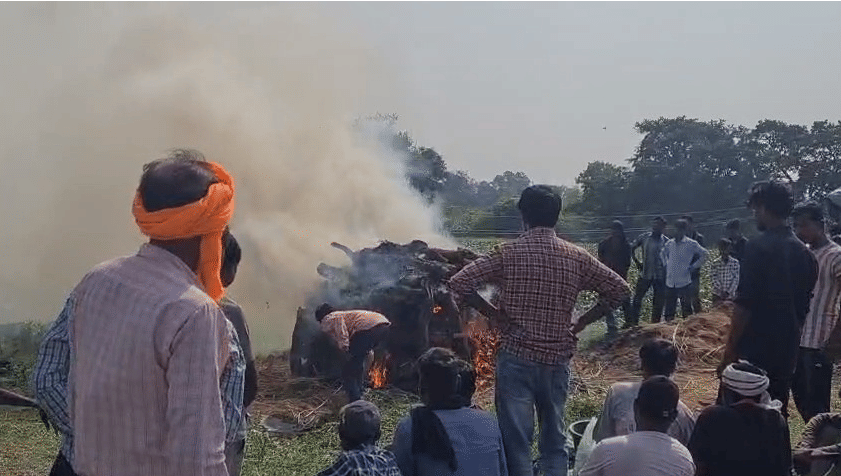 Amethi: Husband and wife's funeral pyre was raised together, eyes became moist.