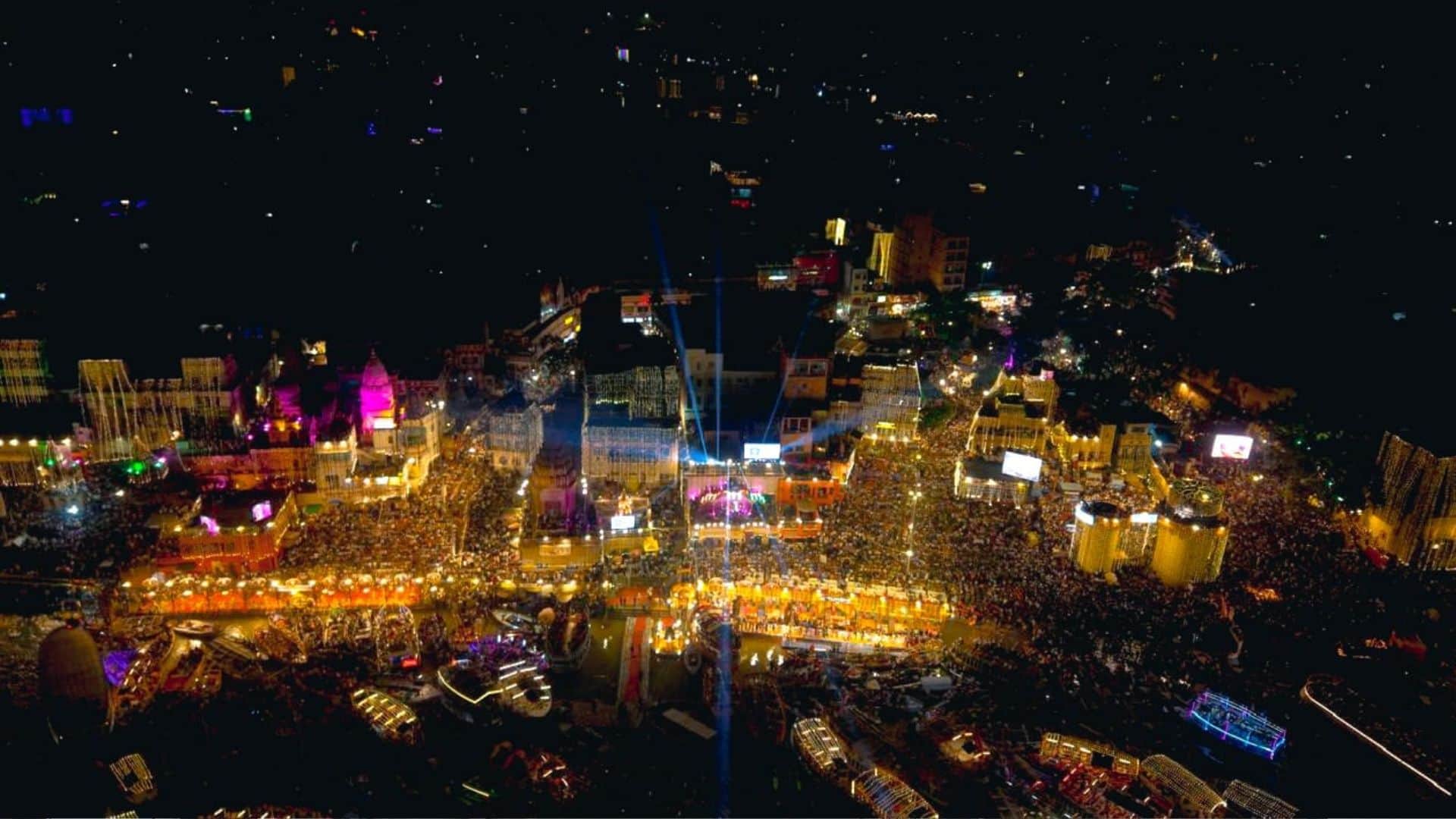 Dev Deepawai in Kashi shone like gold crescent-shaped coast bathed in light of countless lamps