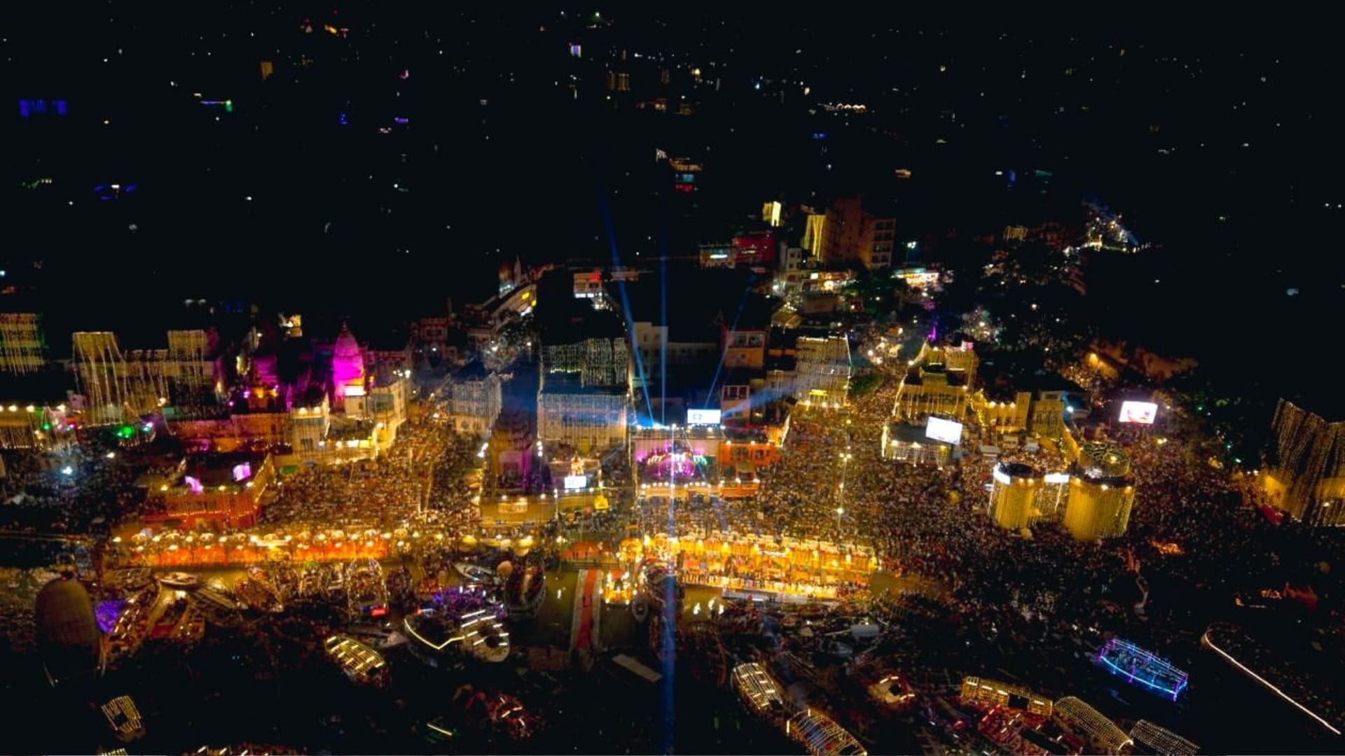 Dev Deepawai in Kashi shone like gold crescent-shaped coast bathed in light of countless lamps