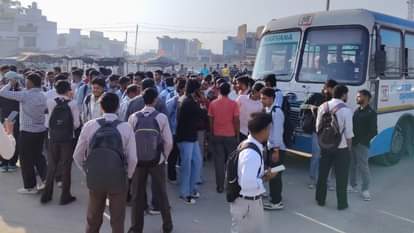 Accident in Yamunanagar Bus crushes six girl students standing at bus stand two referred to PGI