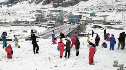 Himachal Weather: Minimum temperature drops after rain and snowfall in the state, know forecast for a week
