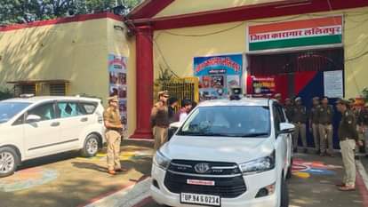 Lalitpur Jail Extortion: Inmate found with mobile phone during investigation, jailer files case