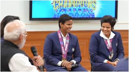 PM Modi Jokes with Player of the Tournament Deepti Sharma: ‘You Must Be Saying Control, Control!