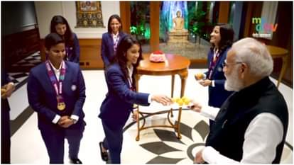 VIDEO: PM Modi Shares Laddoos with Team India, Jokes ‘Hope no one will stop you from eating…Even Bhel Has come