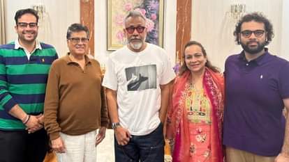 Director Anubhav Sinha reached Aligarh