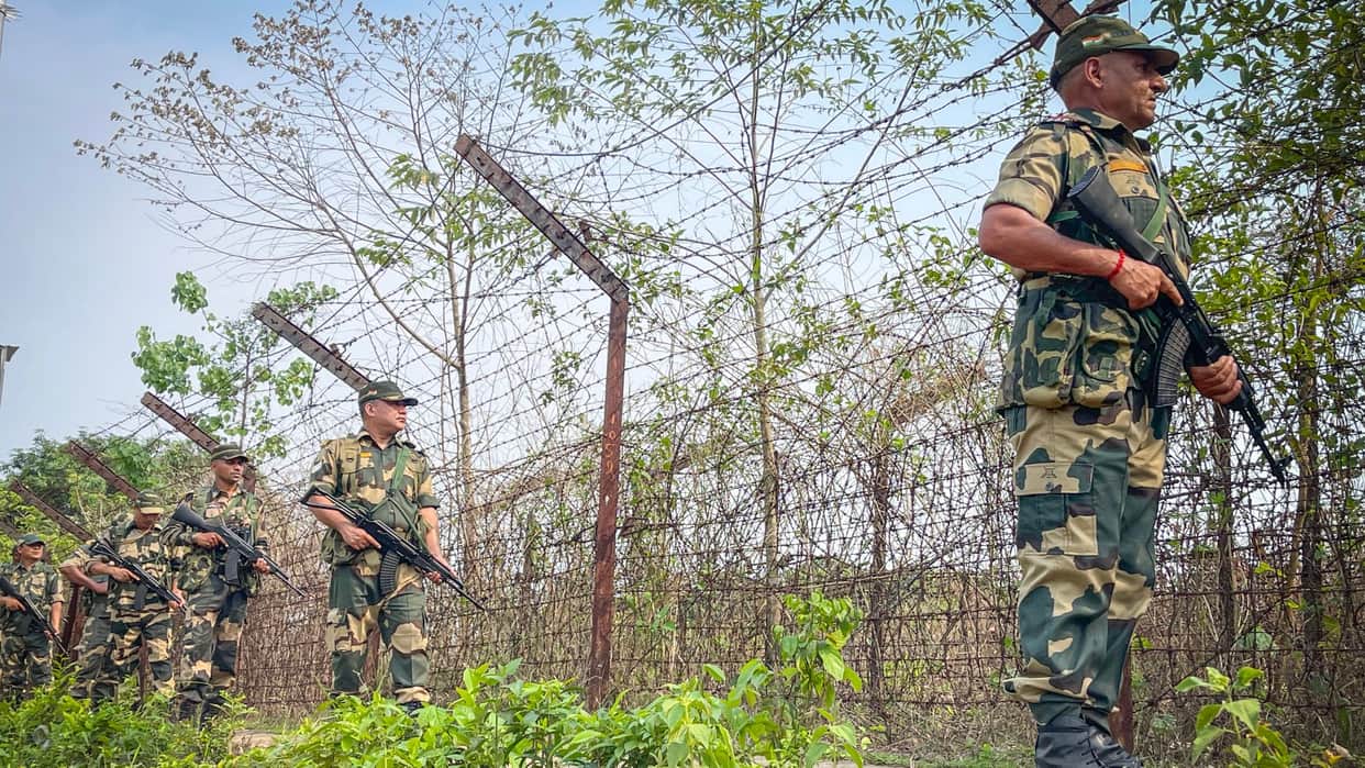 India to build three new military bases on Bangladesh border after Pakistan-Bangladesh military closeness