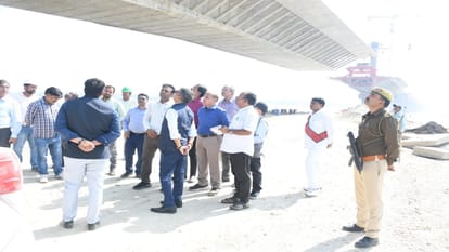 DM inspected the progress of the under-construction six-lane bridge