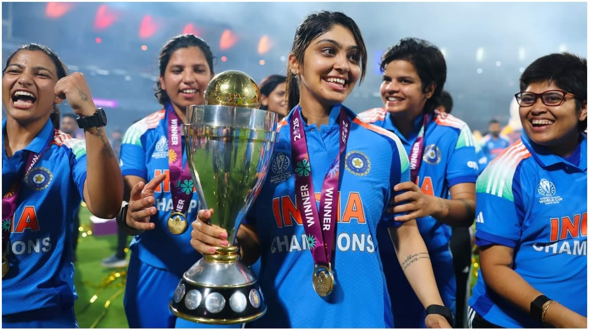 Harleen Deol Photos: Cricketer Who Asked PM Modi About Skincare Shares Adorable Pics With Trophy