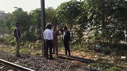 Kanpur Young man dies after being hit by a train could not be identified RPF sent the body to the mortuary