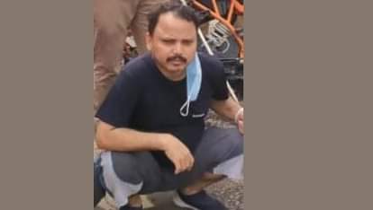 Kanpur Tyson became close to police by informing on D2 gang Akhilesh used to help in writing the case diary