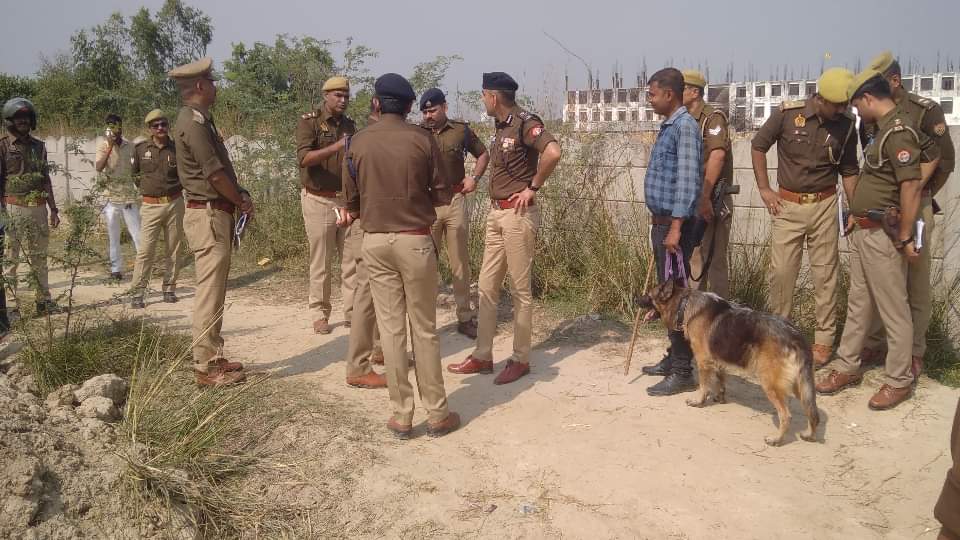 Prayagraj Teenage Girl Murder: Girl Killed by Slitting Her Throat Black Magic Case UP News in Hindi