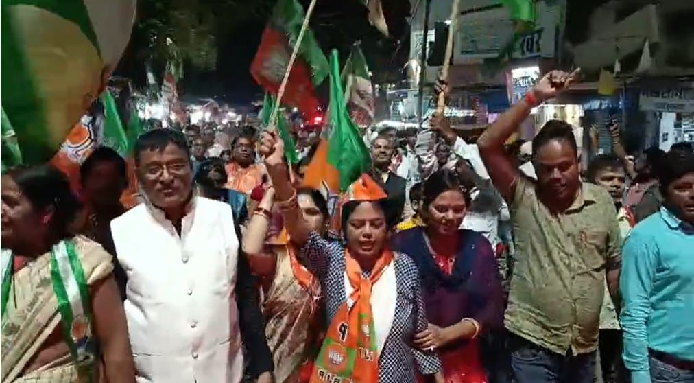 Bihar Election: NDA holds show of strength in Jehanabad Ramnath Thakur and Umesh Kushwaha conduct roadshow