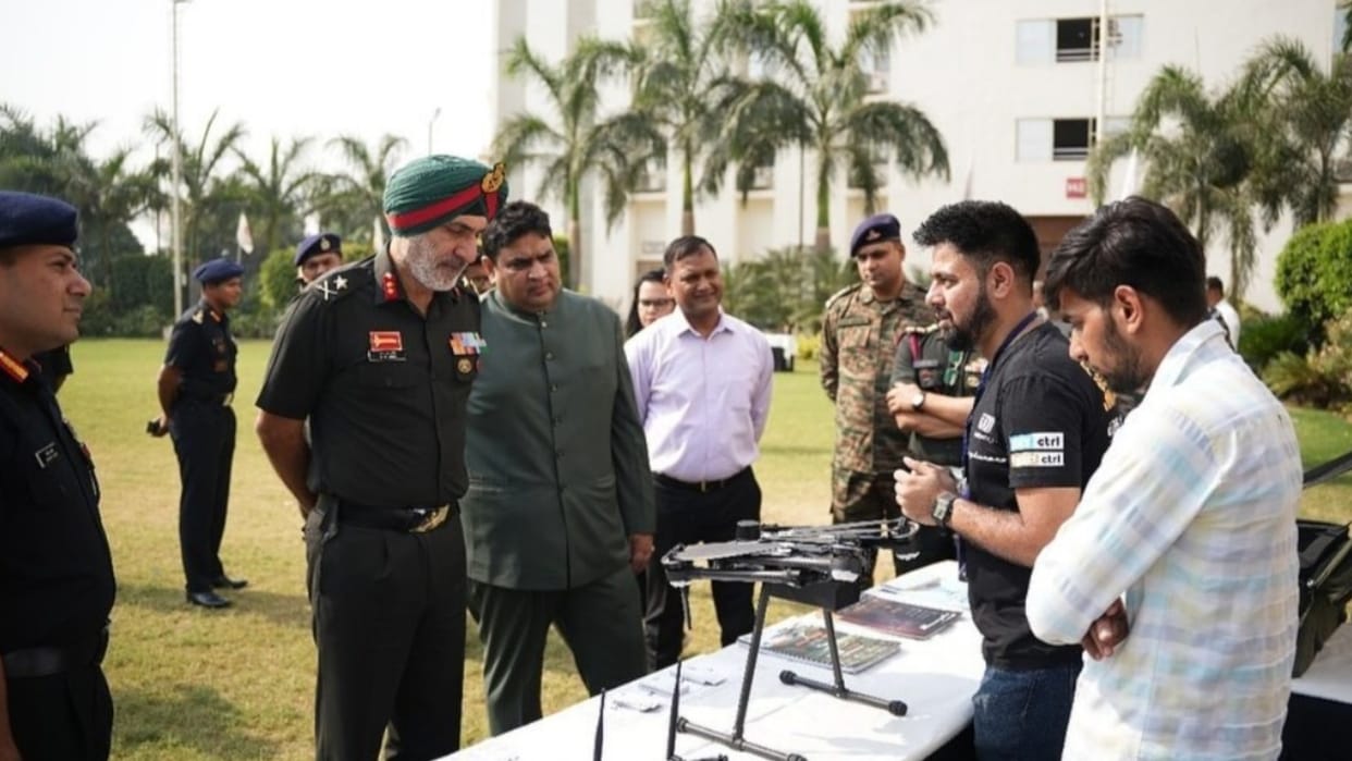 This university has come forward to promote innovation in the defense sector, helping students in drones, AI