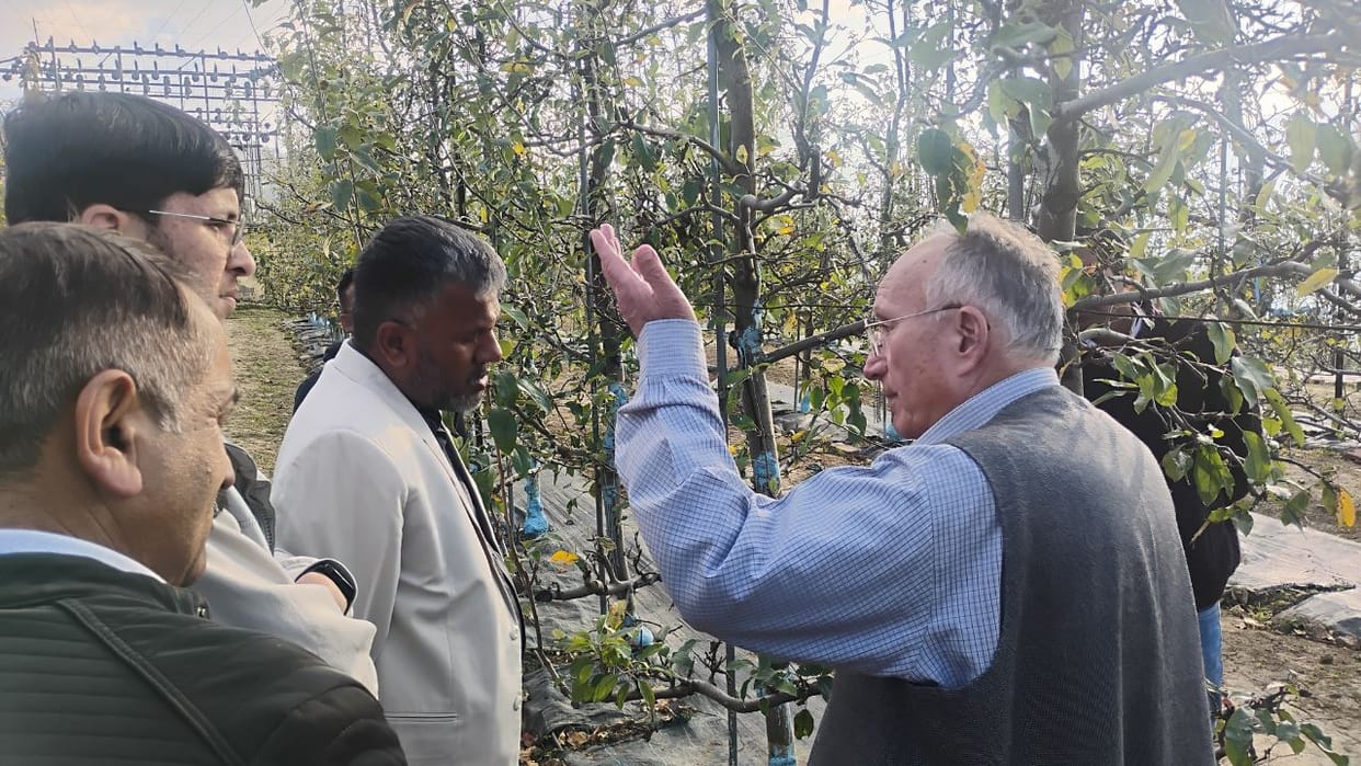 Shimla After 109 years Satyanand Stokes grandson is showing the way to gardeners