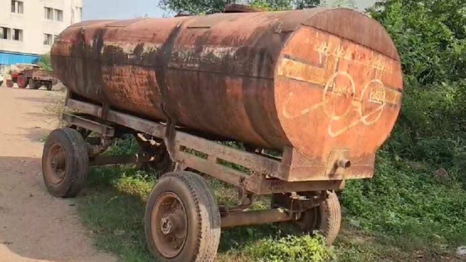 बालोद नगर पालिका में टैंकरों की भारी कमी