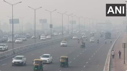 Delhi's air quality was recorded in the very poor category on Monday