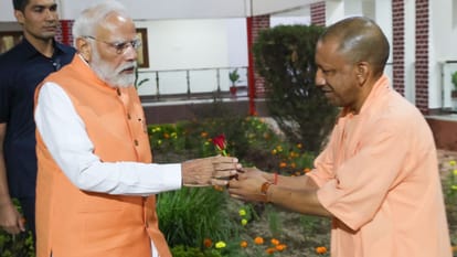 PM Modi He said I was overwhelmed by grand welcome of my family members in varanasi