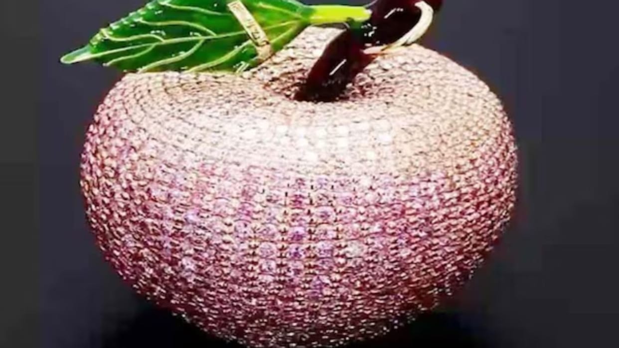 gold and diamond apple worth 10 crore know more about this