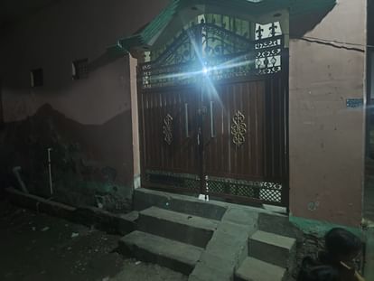 Sitapur: Madrasa manager accused of raping a student from another district; victim lived on the campus; case r