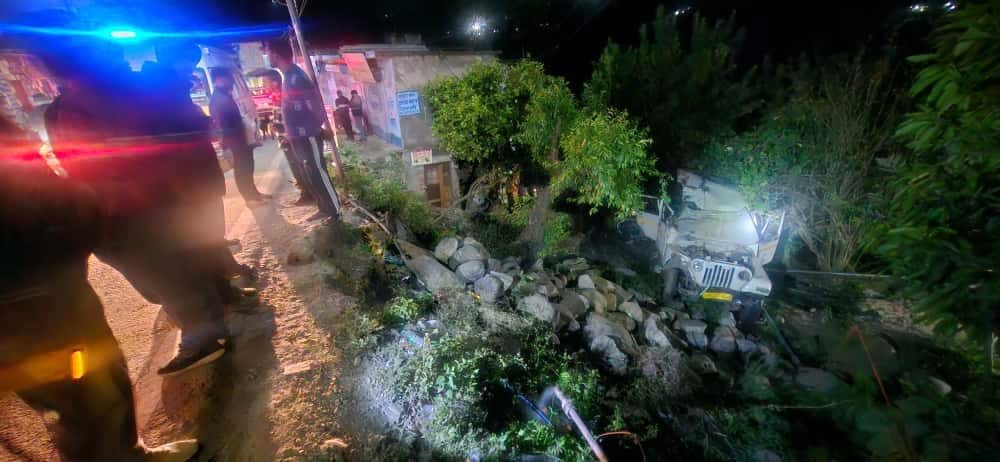 Max crashes on Rudraprayag-Gaurikund highway two killed in the accident