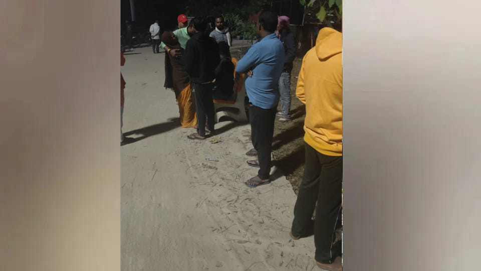 Two friends riding a bike died after being hit by a car in  Maharajganj