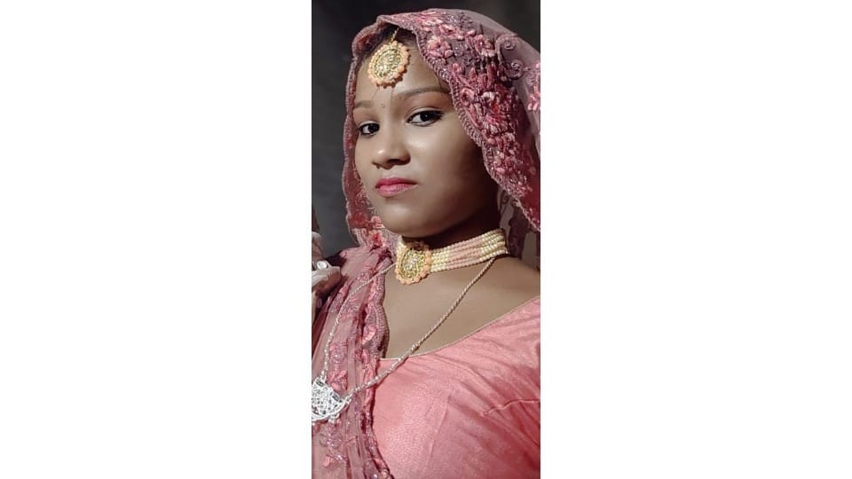 Pregnant woman dies of fever