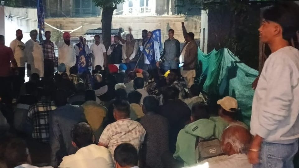 Jalandhar BSP protests against false cases and illegal arrests slogans raised against government and police