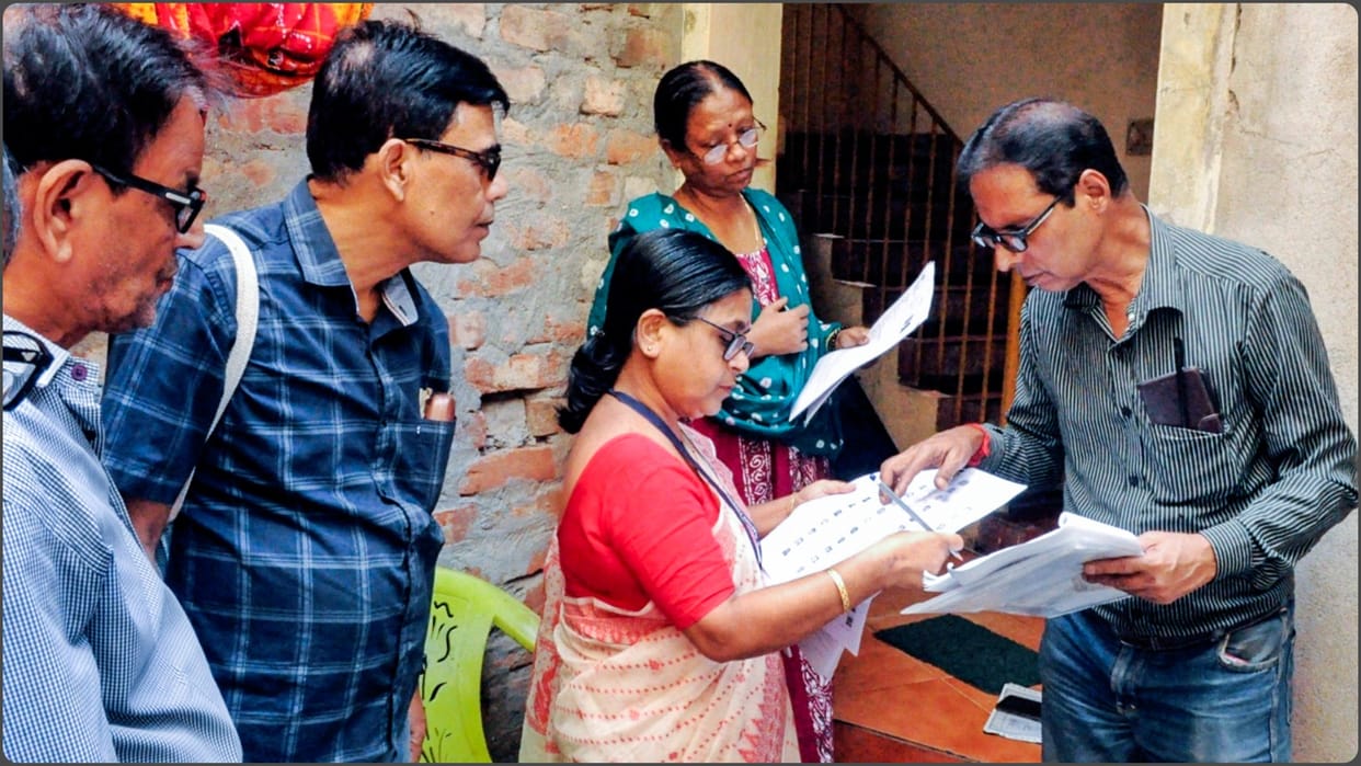 West Bengal woman, daughter critical after alleged suicide bid over SIR form fear
