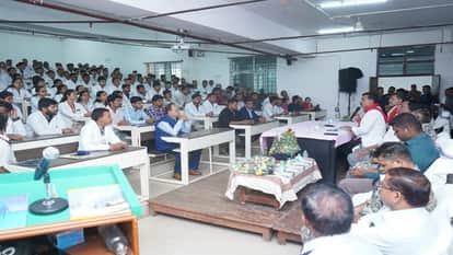 Deputy CM said for doctors there is no service greater than human health care  in Jagdalpur