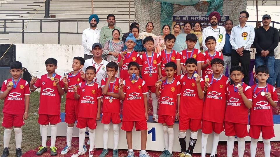 Six players from Montessori Cambridge School Pathankot will play in the State Championship
