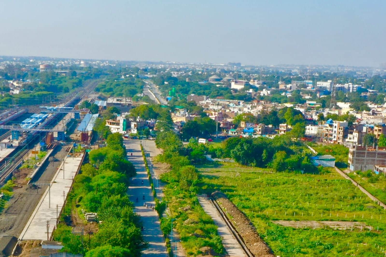 Indore: Even in 10 years, only four kilometers of MR-4 could not be completed