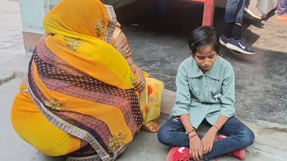 Farrukhabad: father's eyes filled with tears upon seeing the bodies of his young sons