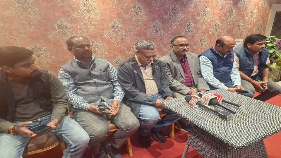 Ambikapur Mayor Dr Ajay Tirkey made serious allegations against former MLA Brihaspati Singh in Ramanujganj
