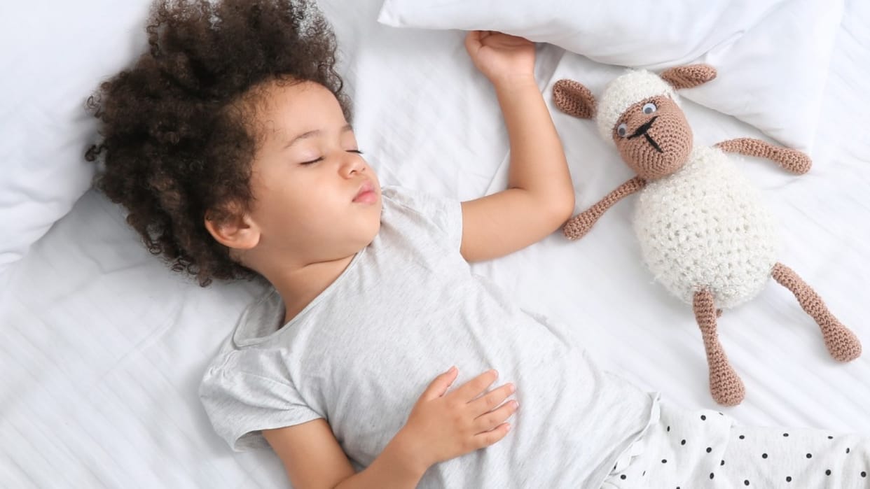 Child sleeping Late Expert Tips to Fix Sleep Schedule Parenting Tips in Hindi