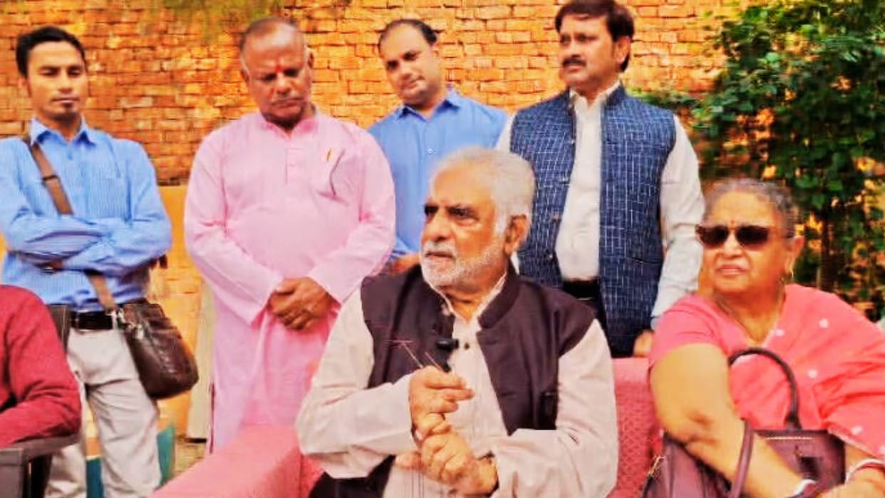 Actor Anjan Srivastav arrived in Ghazipur and said after entering politics social service diminishes