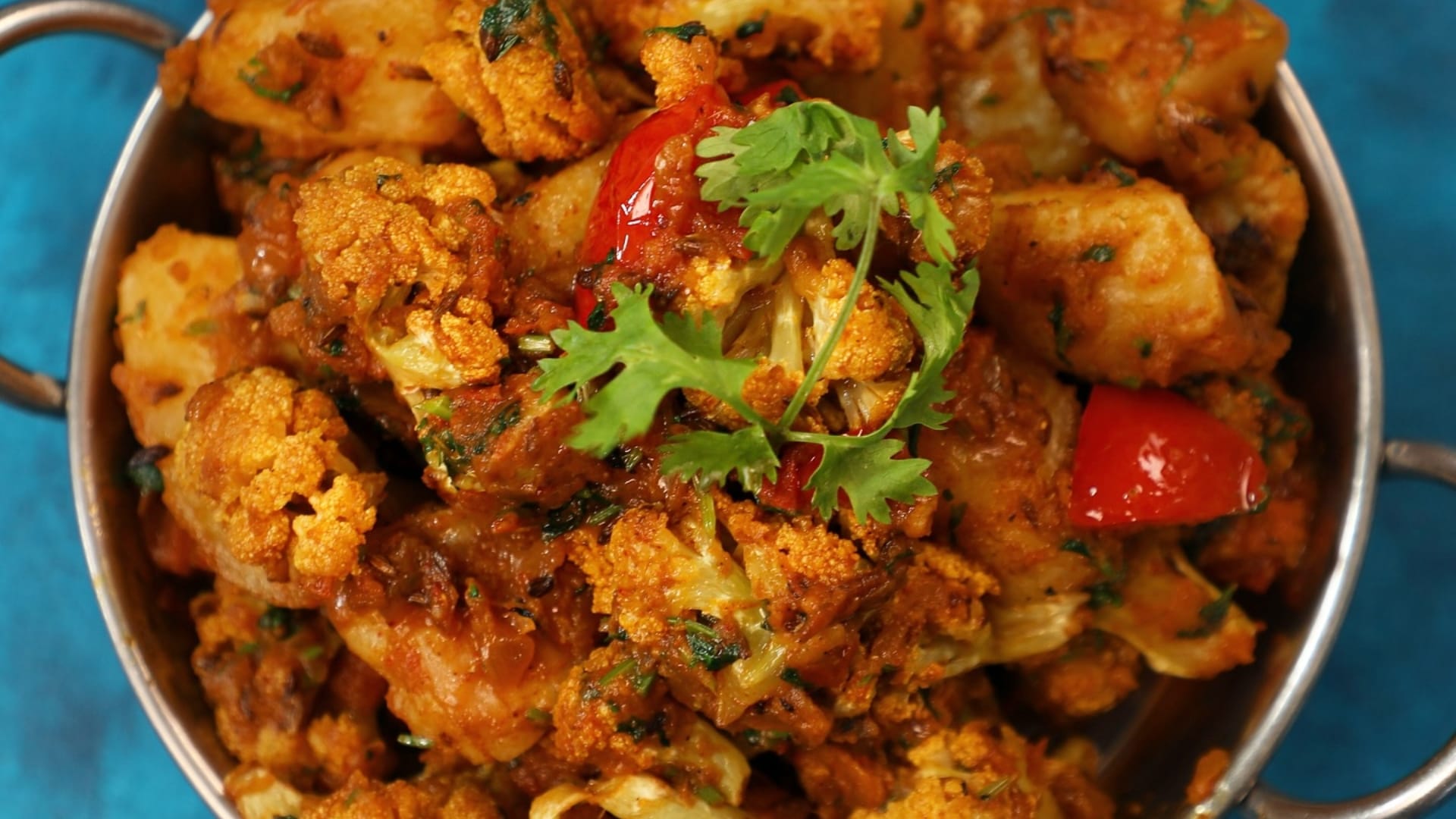 winter special recipe how to make dhaba style aloo gobhi sabji at home