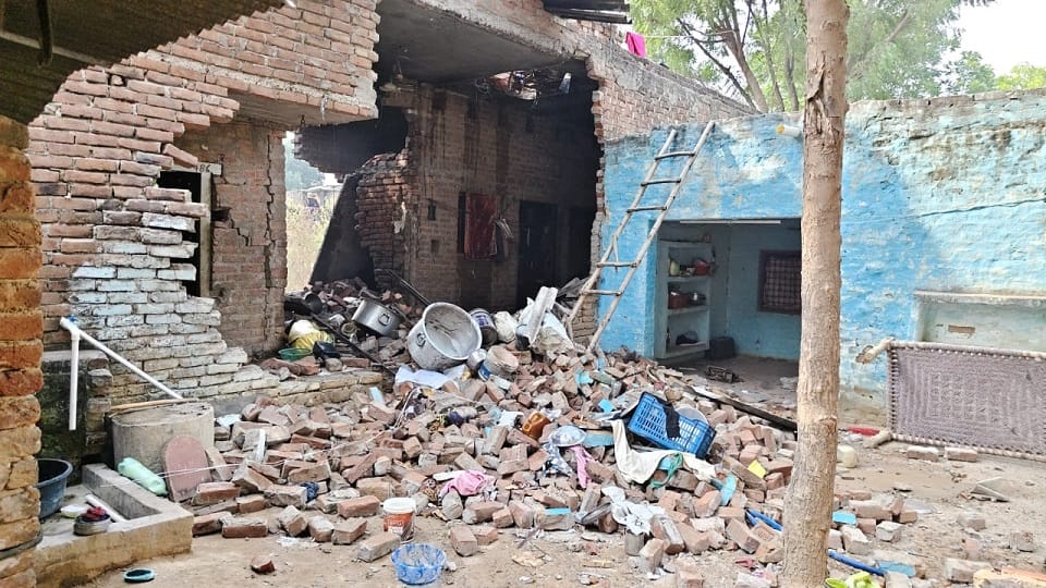 Massive Blast in Firozabad House Roof Blown Off One Dead After Firecracker Explosion
