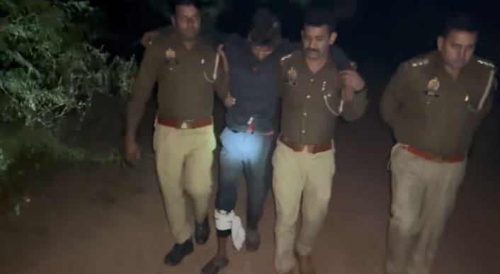 Two murder accused arrested in police encounter