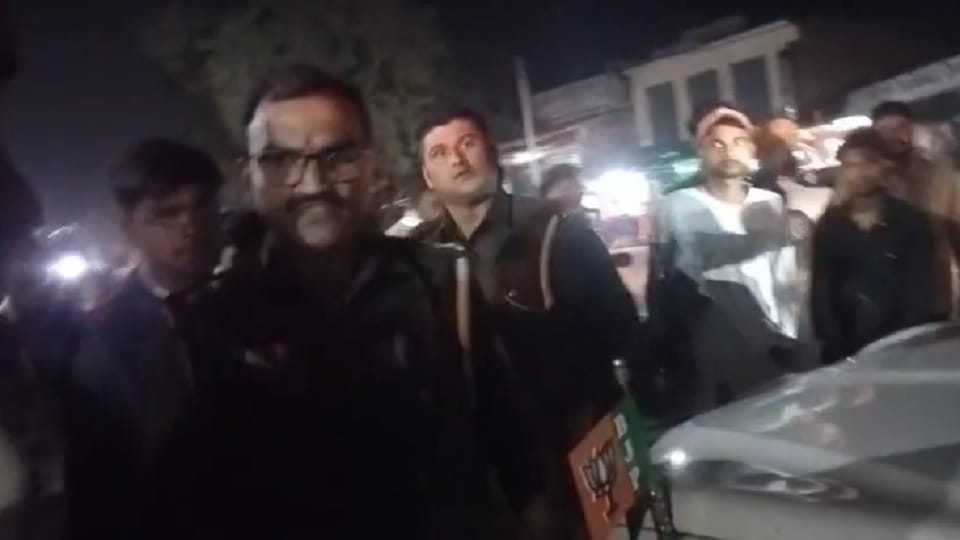 Uproar after Puranpur MLA's car collides with e-rickshaw