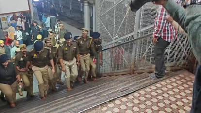 Kanpur: Following the Delhi bomb blasts, a red alert was issued in the city