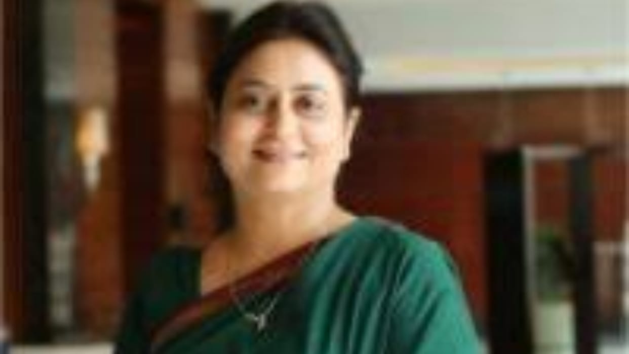 Jewellery stolen from the car of former National Commission for Women member Shamina Shafiq in Bareilly