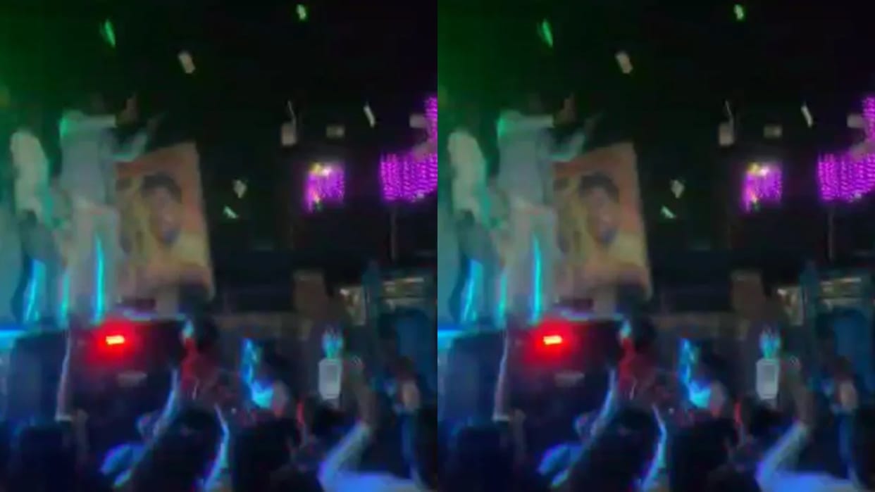 Boys were standing on a Thar and throwing money When the video went viral the police taught them a lesson